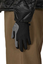 Load image into Gallery viewer, ANDIE BASE LAYER GLOVES / BLACK/GREY