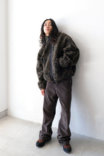 Load image into Gallery viewer, EWE FURRY JACKET / OLIVE