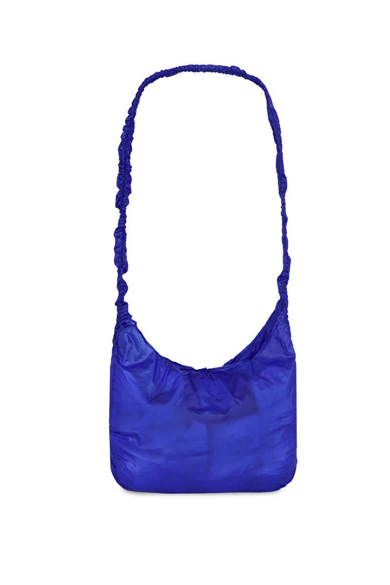 LAKI SMALL PACKABLE KNOT BAG / BLUE