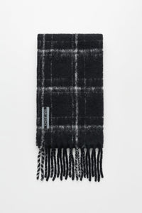 ESTATE SCARF / BLACK FUZZY ALPACA CHECK