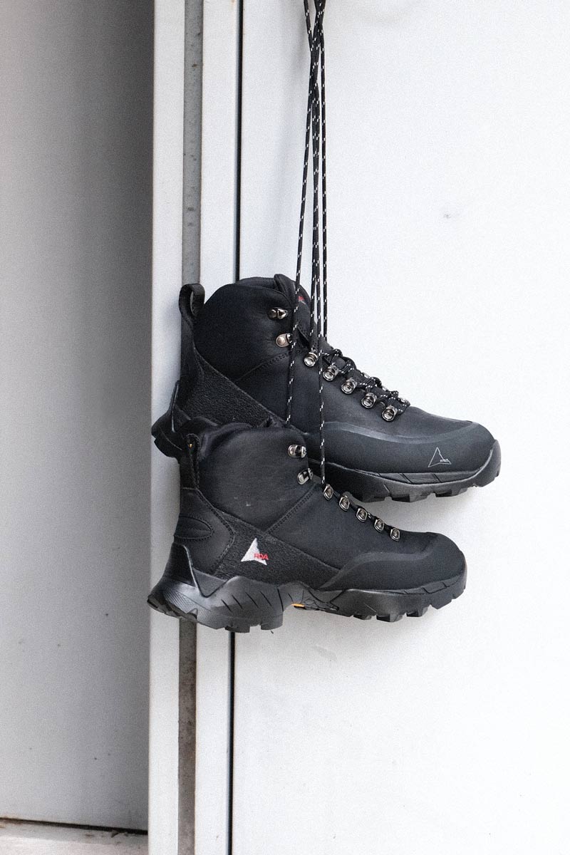 ANDREAS HIKING SHOES BLACK