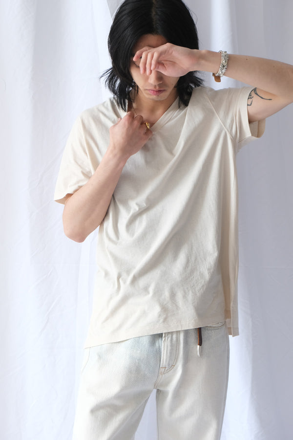 GORGE V-NECK / CREAM HIGH TWIST JERSEY