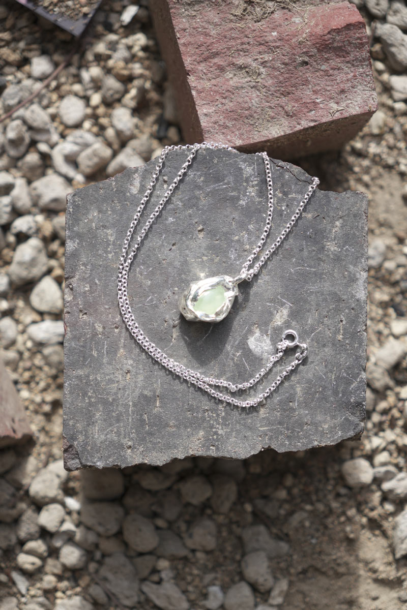 NECTAR NECKLACE / 925 STERLING SILVER-GREEN CLEAN PREHNITE