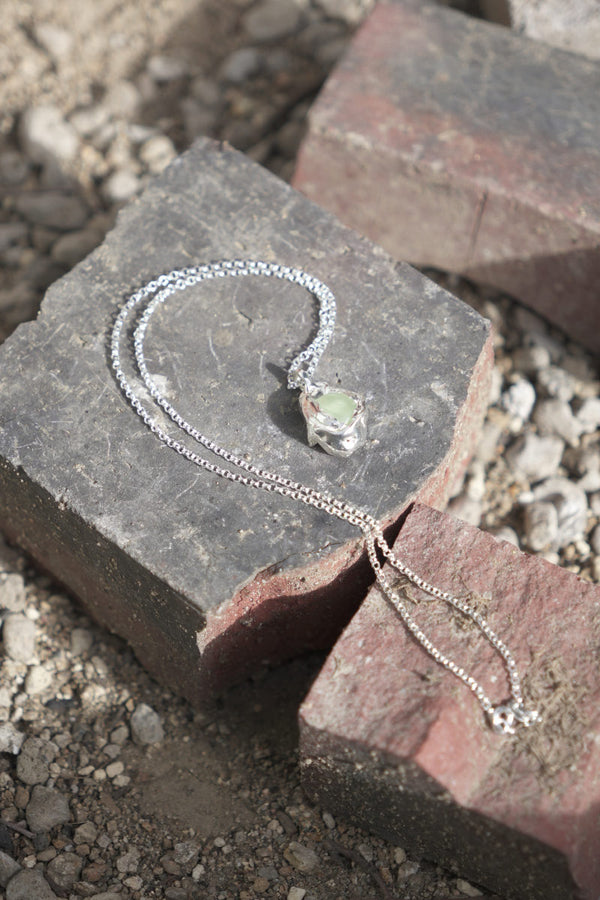 NECTAR NECKLACE / 925 STERLING SILVER-GREEN CLEAN PREHNITE