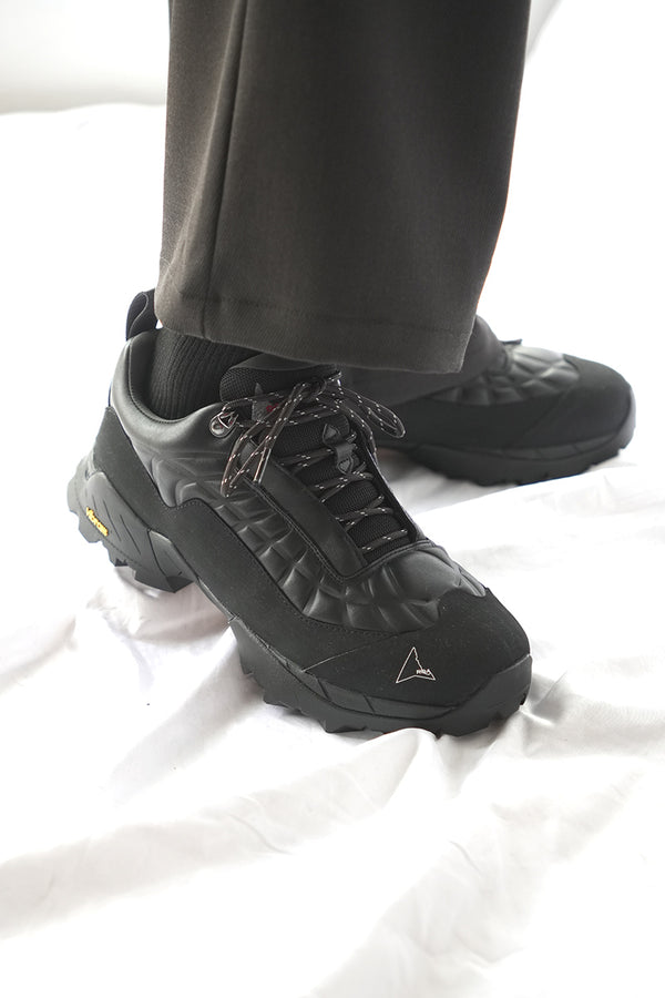 KATHARINA SKELETAL HIKING SHOES / BLACK
