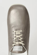 画像をギャラリービューアに読み込む, SNEAK IN / METALLIC OYSTER SHEEPSKIN