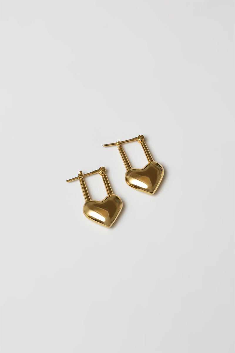 【Wolf Circus】ゴールド Mona ハートピアス WOLF CIRCUS | MONA EARRINGS / 14K GOLD PLATED – STOCK