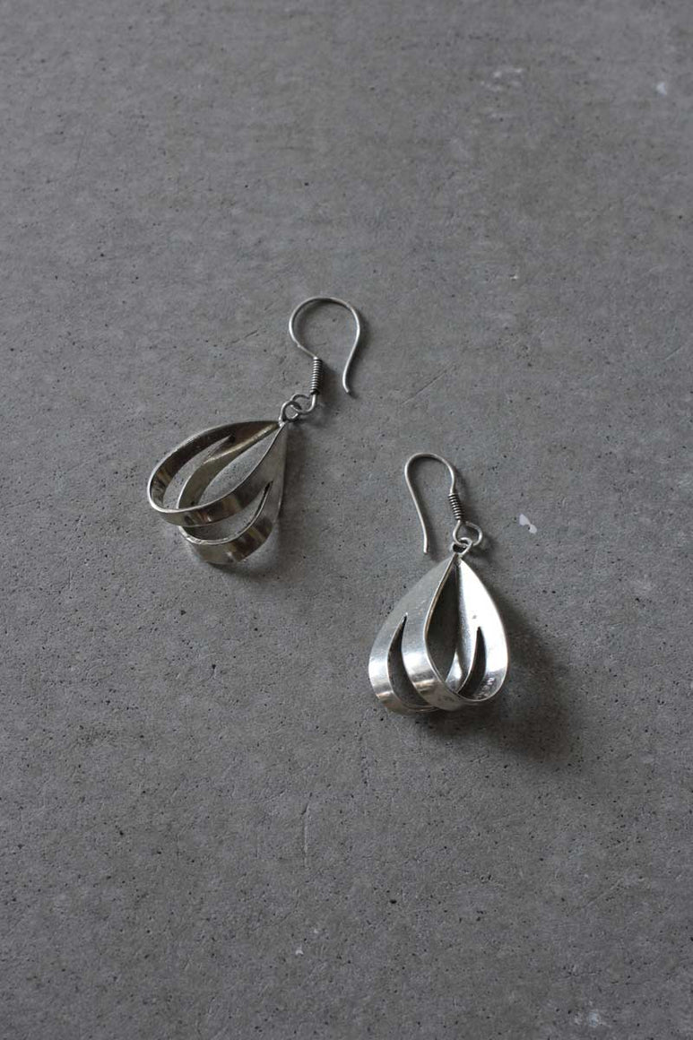 925 SILVER EARRINGS / SILVER