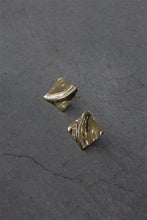 Load image into Gallery viewer, 14K GOLD 1.92G EARRINGS / GOLD