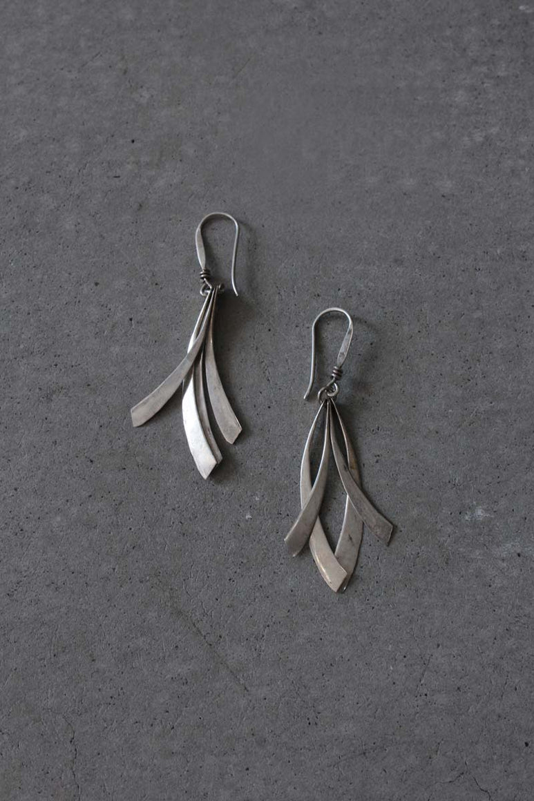 925 SILVER EARRINGS / SILVER