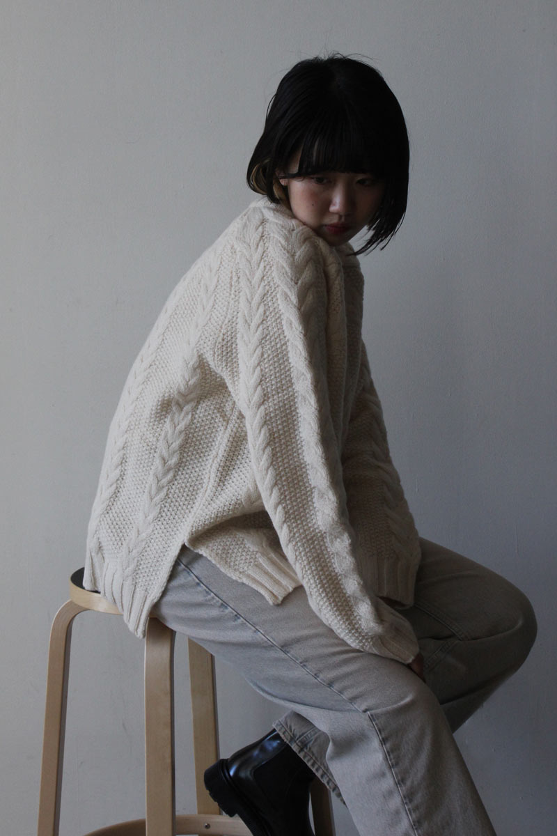 CABLE SWEATER / BONE WHITE WOOL [60%OFF]