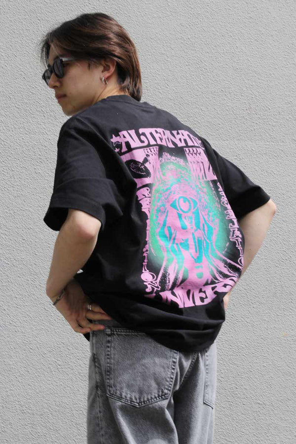 ALT UNIVERSE SS TEE / BLACK [50%OFF]