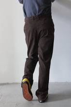 Load image into Gallery viewer, KEEP TROUSERS / BROWN BRUSHED TWILL