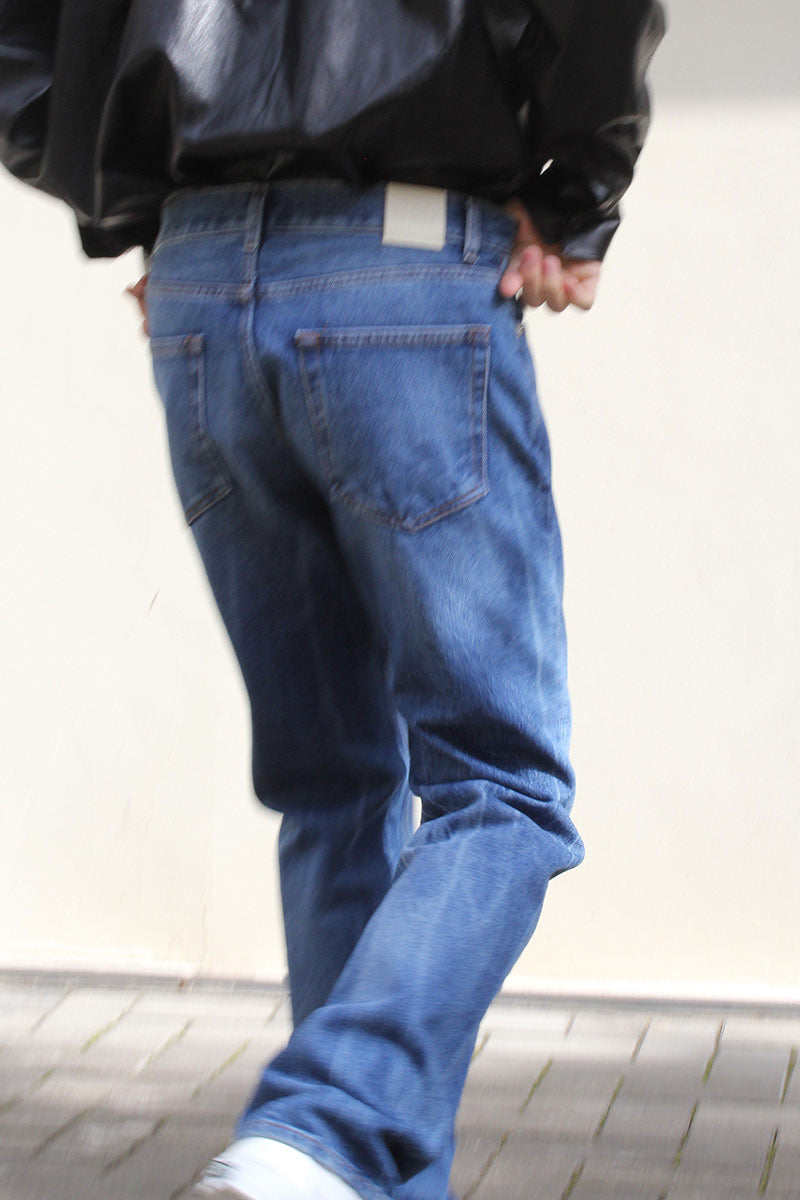 STRAIGHT CUT JEANS / BLUE CREASE [50%OFF]