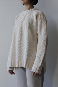 CABLE SWEATER / BONE WHITE WOOL [30%OFF]