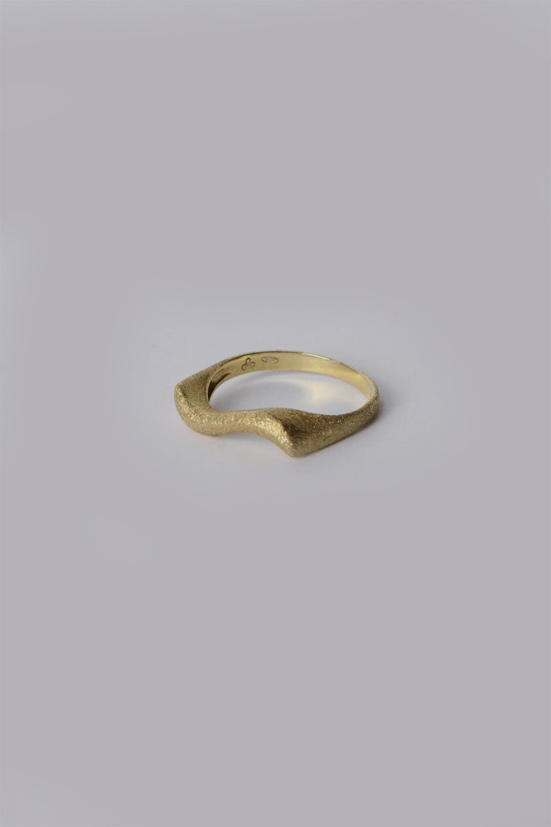 MADE IN ITALY 18K GOLD RING 2.59G / GOLD