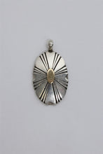 Load image into Gallery viewer, 14K GOLD / STERLING SILVER NECKLACE TOP 7.3G / GOLD