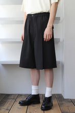 画像をギャラリービューアに読み込む, TAILORING BERMUDA SHORTS / BLACK