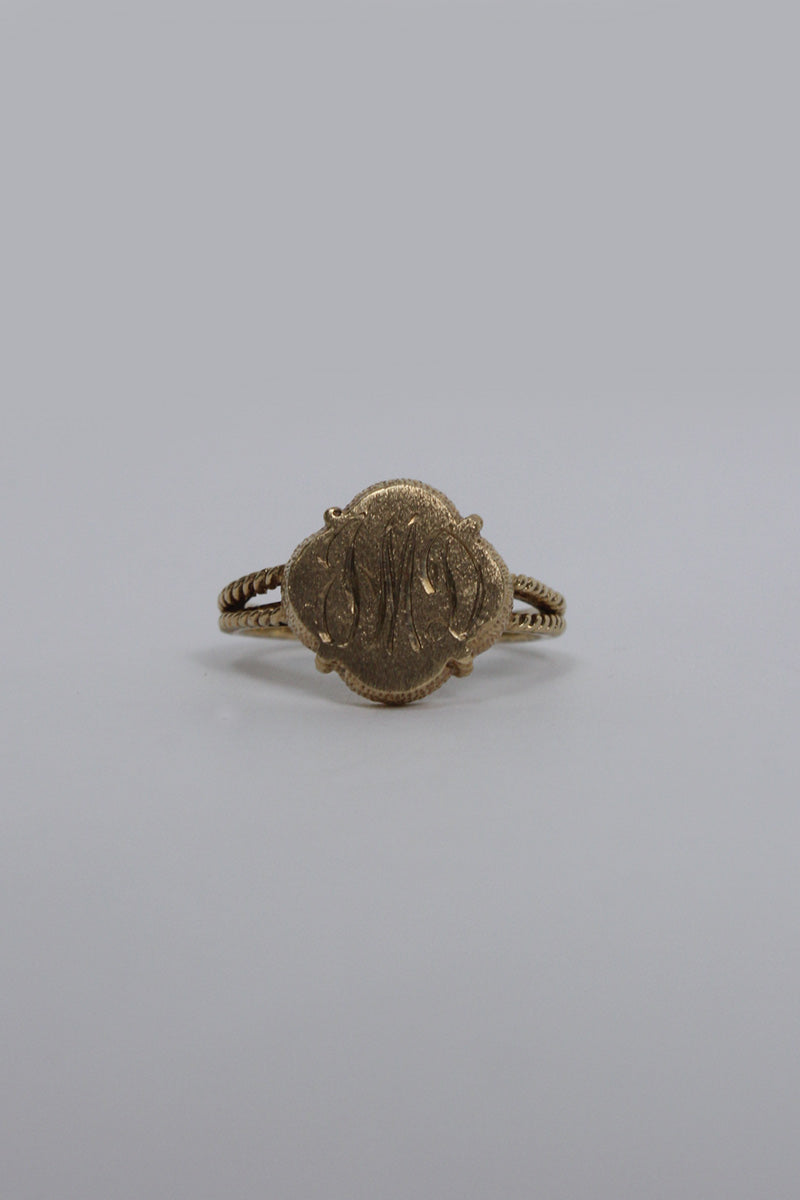 10K GOLD RING 3.6G / GOLD