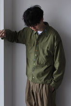 Load image into Gallery viewer, MILITARY COTTON FLAX SHIRT / OLIVE [40%OFF]