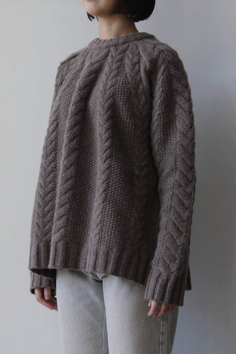 CABLE SWEATER / DK BEIGE MEL WOOL [60%OFF]