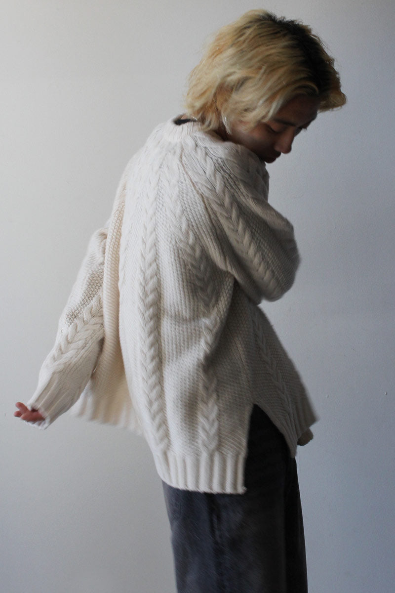 CABLE SWEATER / BONE WHITE WOOL [60% OFF]