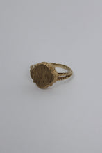 Load image into Gallery viewer, 10K GOLD RING 3.6G / GOLD