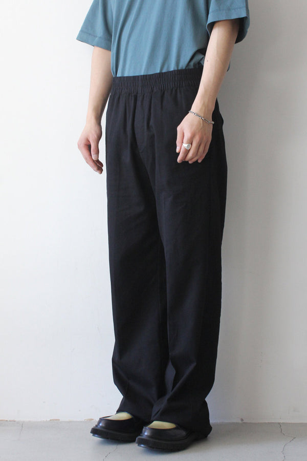 WIND ELASTIC TROUSER / BLACK SOFT TWILL [30% 할인]