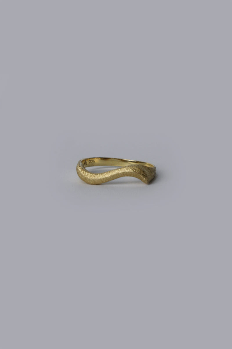 MADE IN ITALY 18K GOLD RING 2.59G / GOLD