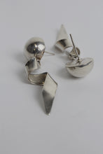Load image into Gallery viewer, MADE IN MEXICO 925 SILVER EARRINGS / SILVER