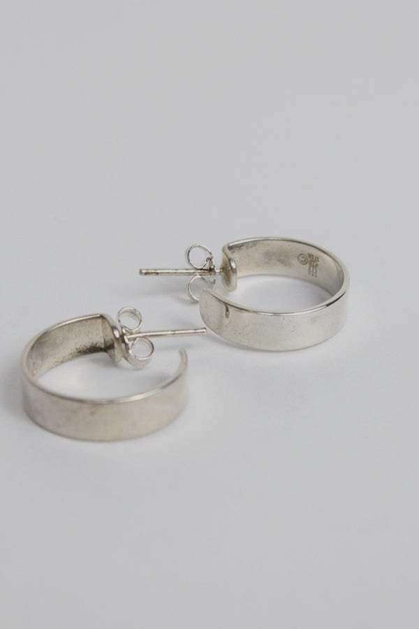 STERLING SILVER EARRINGS / SILVER