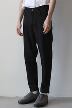 Load image into Gallery viewer, BEN DENIM PANTS / STAY BLACK
