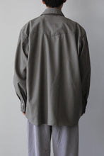 Load image into Gallery viewer, CUT RANCH SHIRT / STONE GREY WOOL [40%OFF]