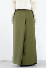 Load image into Gallery viewer, WRAPPING TULIA PANT / OLIVE