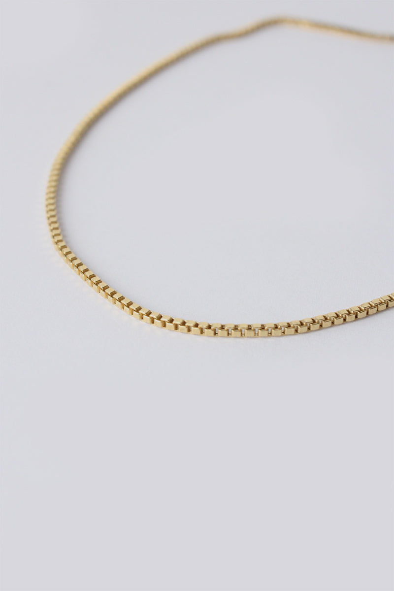 MADE IN ITALY 14K GOLD NECKLACE 5.21G / GOLD