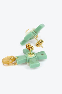 ARAM VERT BRASS AND ACETATE EARRINGS / VERT