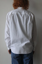 Load image into Gallery viewer, NON-BINARY MOTION STITCH SHIRT / WHITE [20%OFF]