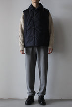 画像をギャラリービューアに読み込む, LOFT V PRIMALOFT FILLED VEST / NAVY [30%OFF]