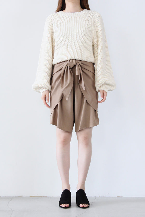 PETALO SHORT / CAMEL [90%OFF]