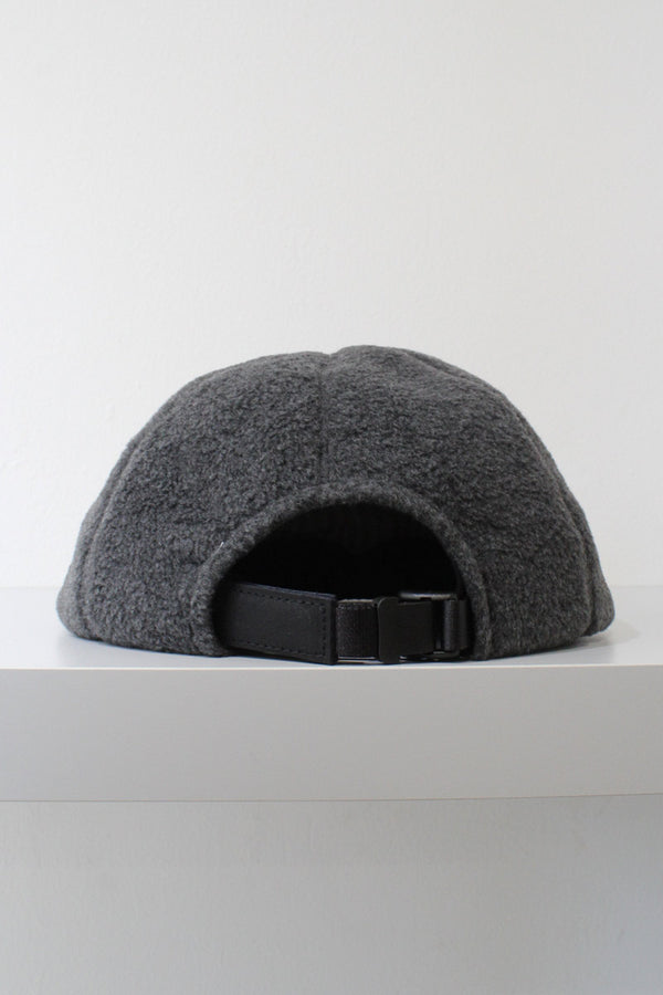 FLEECE LITTLE BRIM CAP / CHARCOAL 
