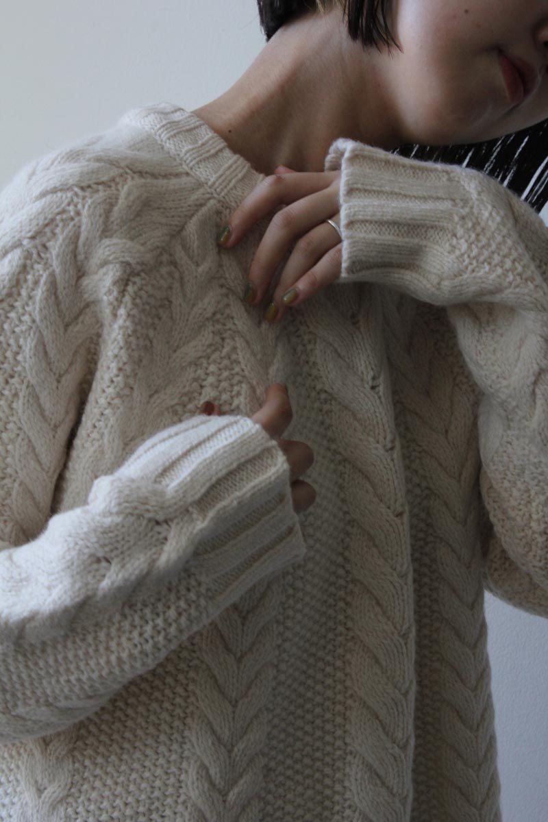 CABLE SWEATER / BONE WHITE WOOL [60%OFF]