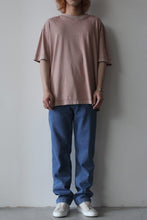 Load image into Gallery viewer, T-SHIRT MID WEIGHT / EARTHY PINK [30%OFF]
