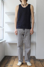 Load image into Gallery viewer, SINGLET / NAVY YAWNING LINEN [30%OFF]