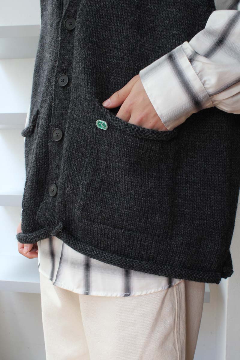 MARIUM VEST / CHARCOAL [60%OFF]