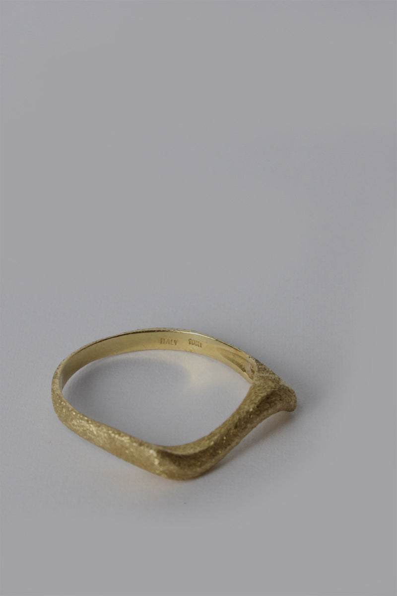MADE IN ITALY 18K GOLD RING 2.59G / GOLD