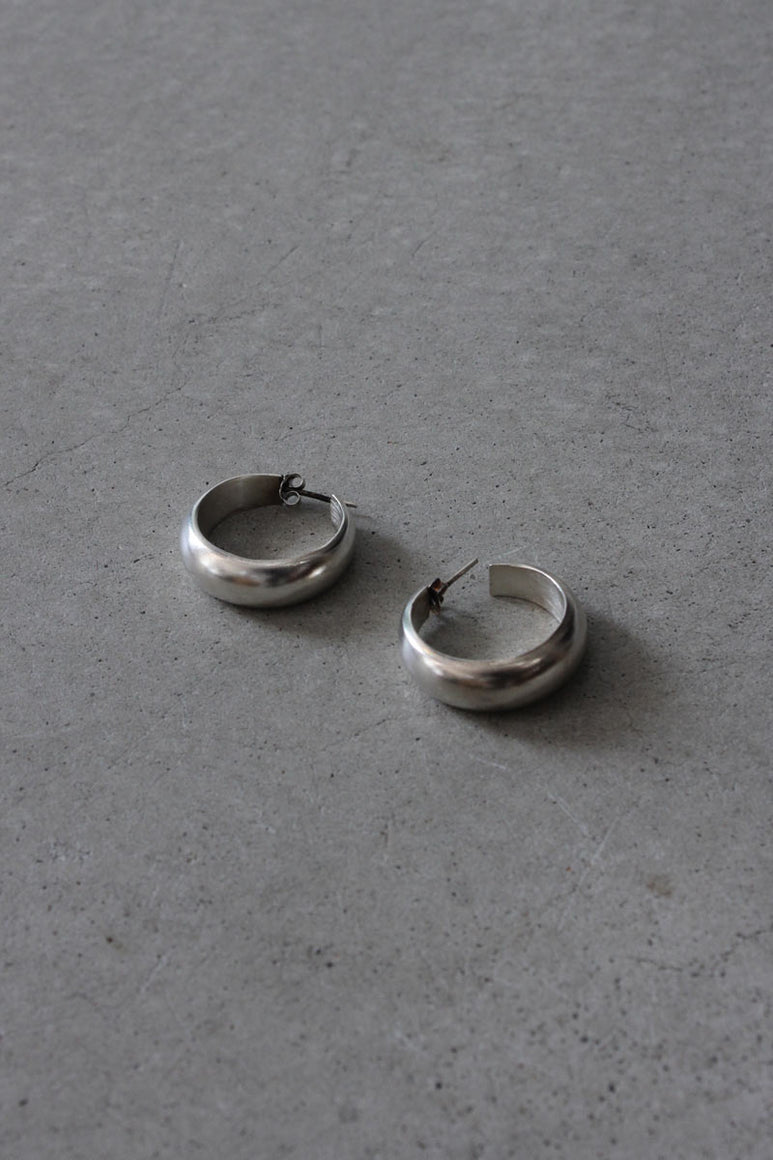 925 SILVER EARRINGS / SILVER