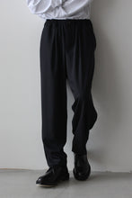 Load image into Gallery viewer, STOCK NEW CLASSIC TROUSERS TROPICAL WOOL GABARDINE / DARK SAPPHIRE 