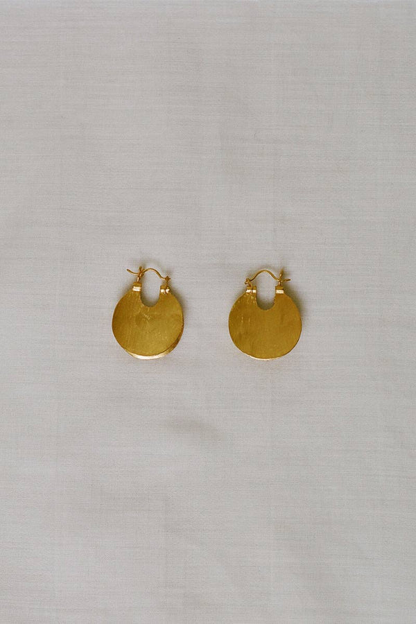 DAT EARRINGS / GOLD PLATED SILVER