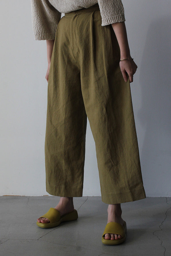 PLEATED TROUSER / LICHEN [80%OFF]