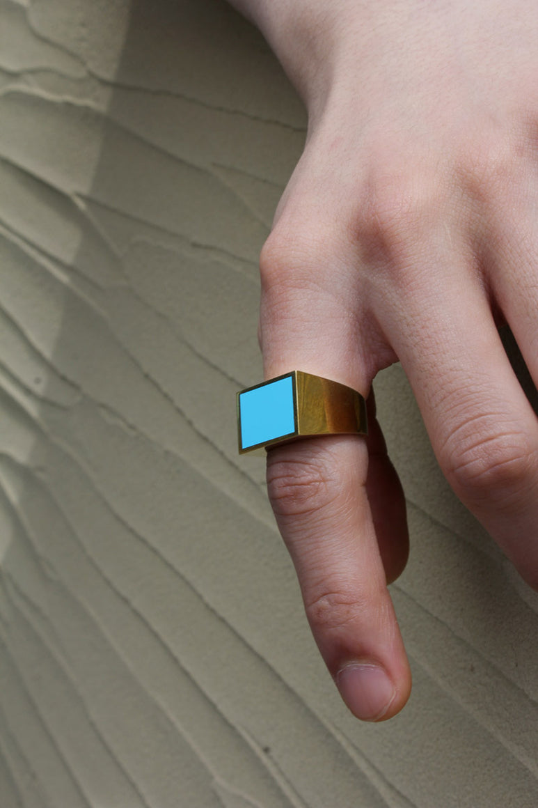 STONE SIGNET RING / TURQUOISE / BRASS